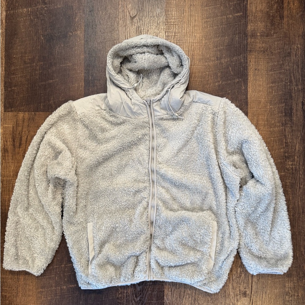 Zyia women’s Sherpa Jacket - grey